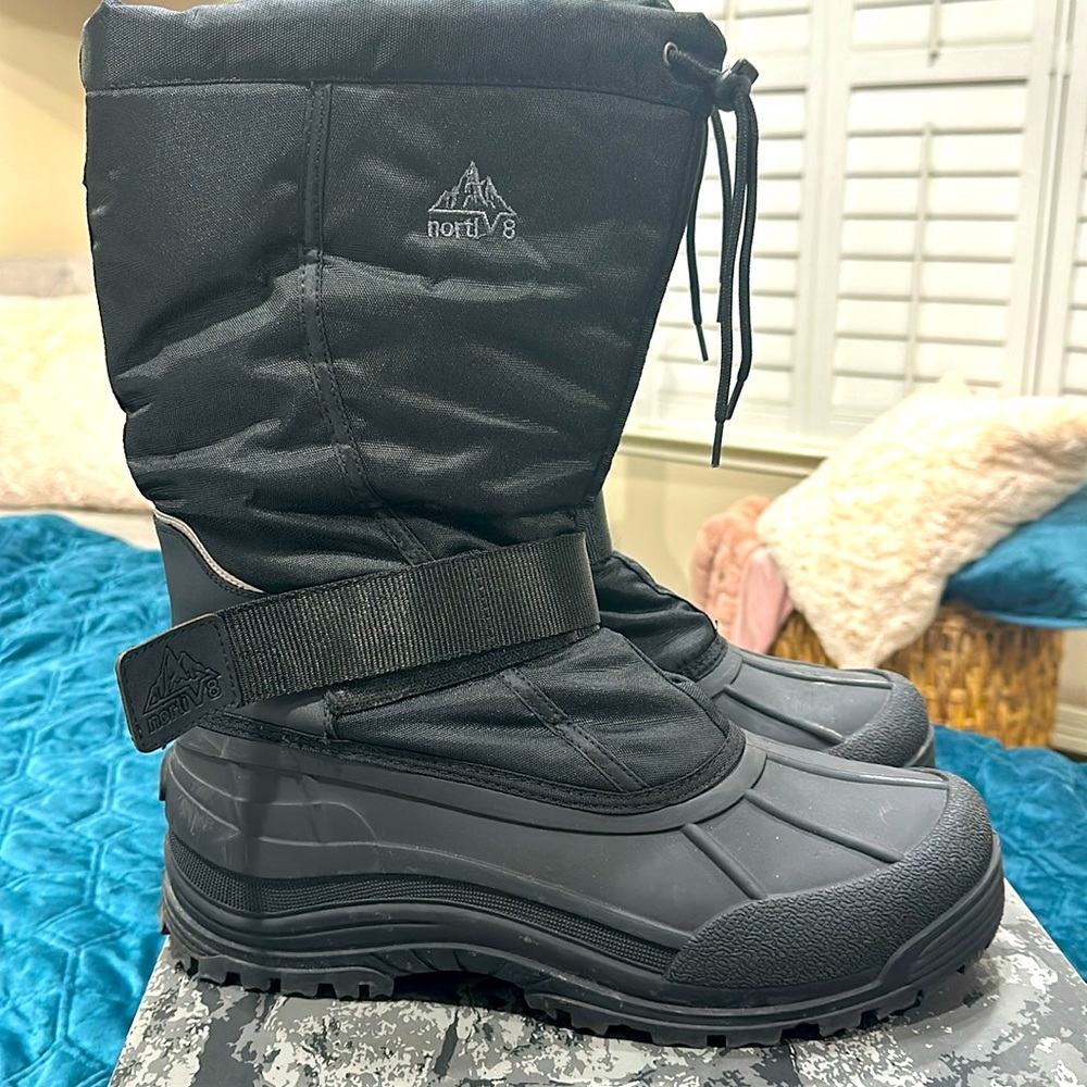 Snow Boots